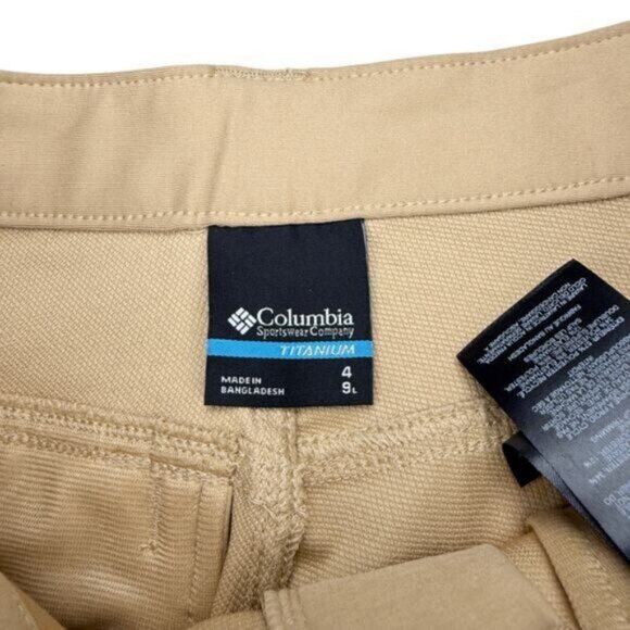 Columbia Women's Back Beauty Softshell Hiking Shorts In Canoe Size 4 - Picture 8 of 10